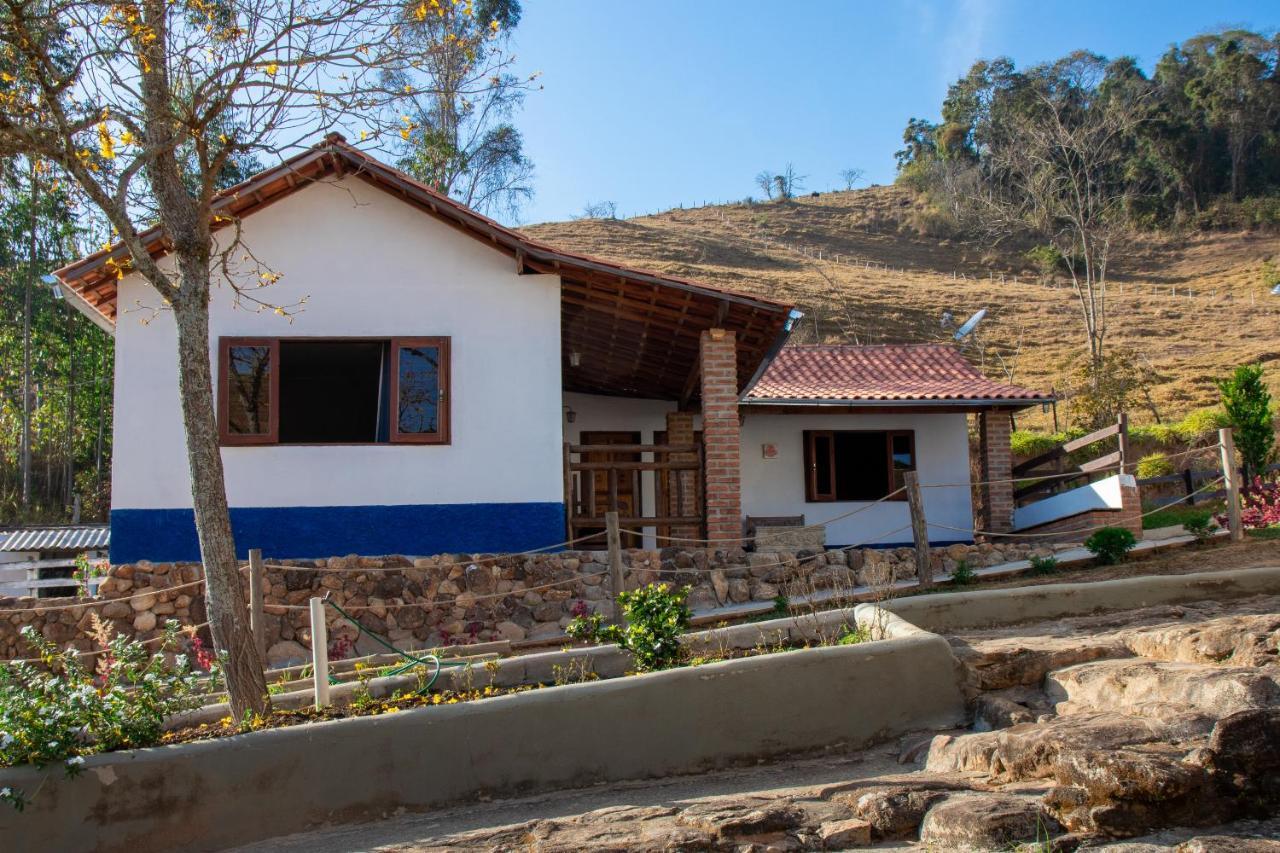 Pousada Água Limpa Virgínia Esterno foto