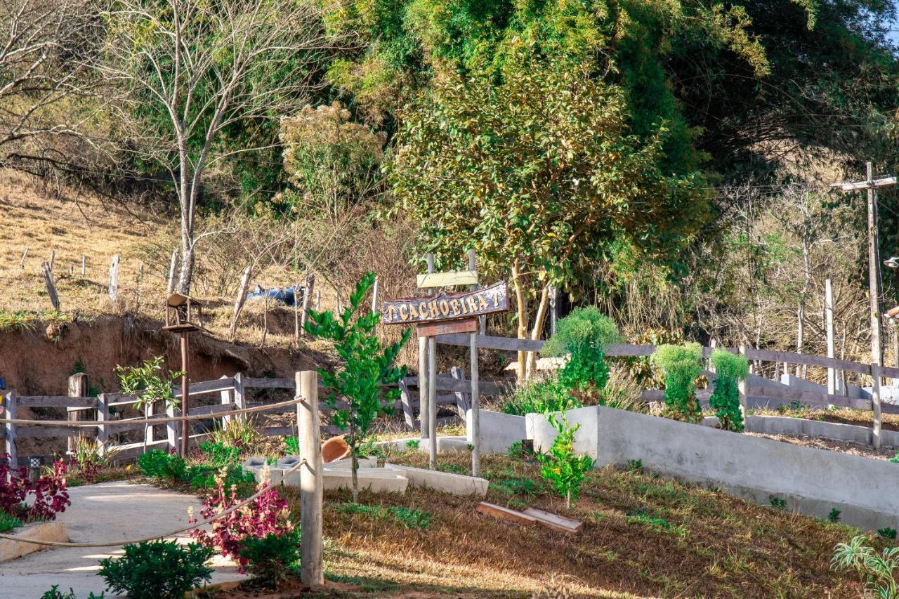 Pousada Água Limpa Virgínia Esterno foto