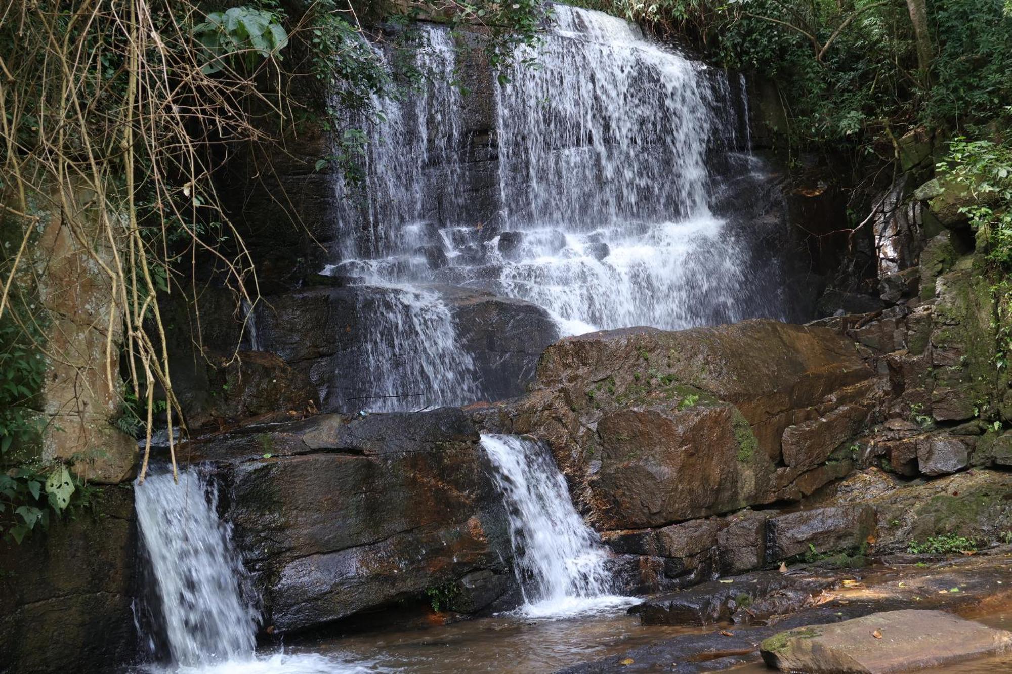 Pousada Água Limpa Virgínia Esterno foto